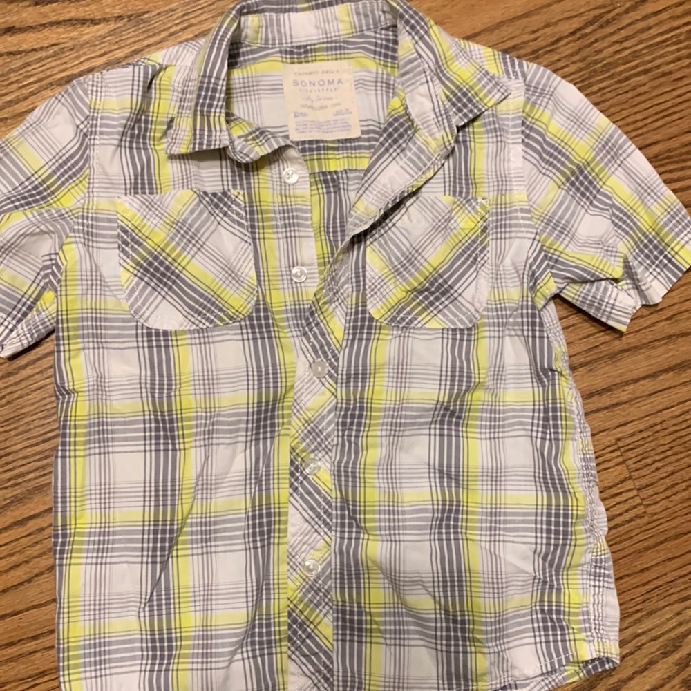 Sonoma plaid yellow gray Boys size 5/6 button up shirt sleeve shirt